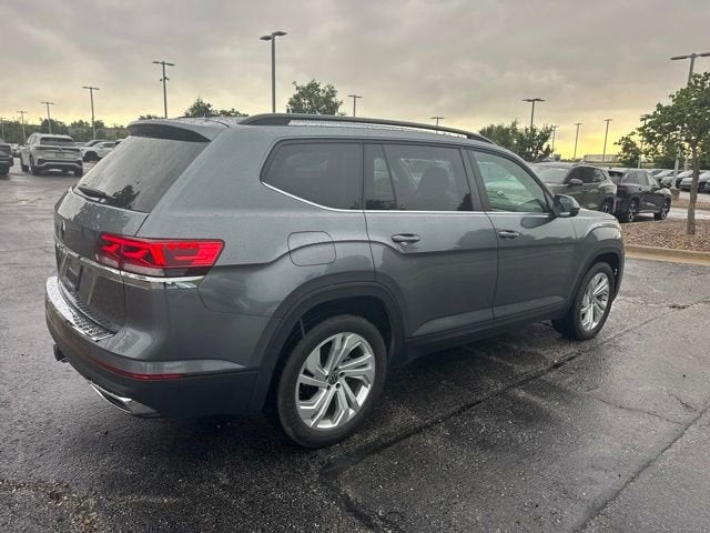 2022 Volkswagen Atlas 3.6L V6 SE w/Technology