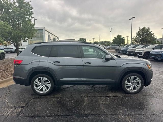 2022 Volkswagen Atlas 3.6L V6 SE w/Technology