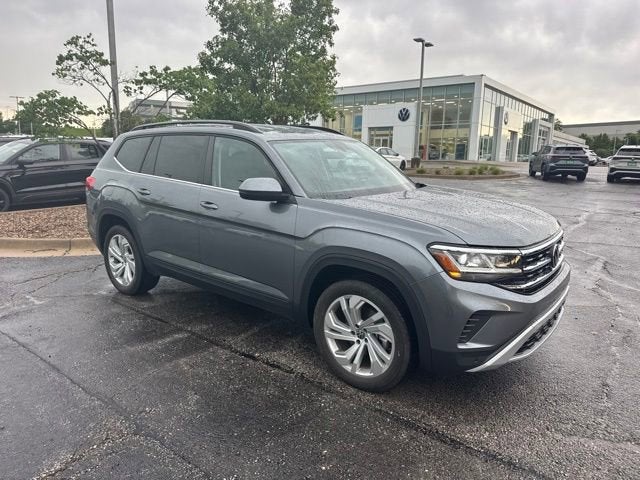 2022 Volkswagen Atlas 3.6L V6 SE w/Technology