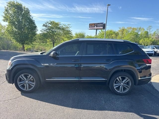 Used 2019 Volkswagen Atlas SE R-Line w/Tech with VIN 1V2XR2CA7KC592663 for sale in Kansas City