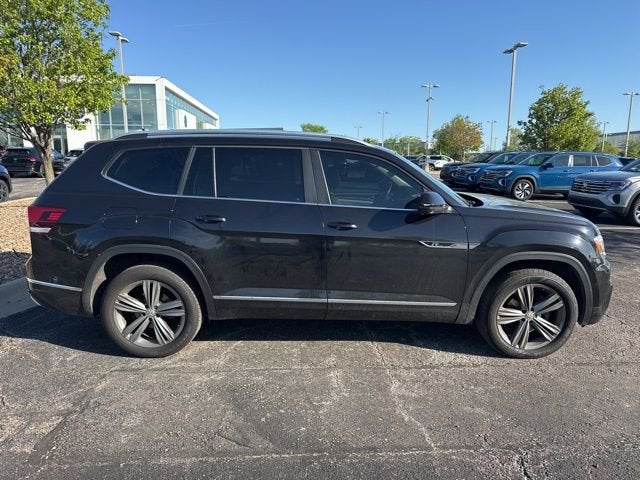 2019 Volkswagen Atlas 3.6L V6 SE w/Technology R-Line