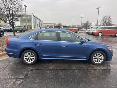 2017 Volkswagen Passat 1.8T S