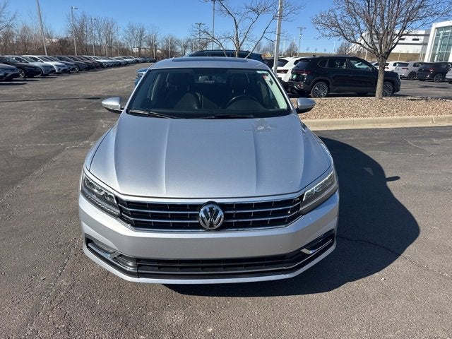 2017 Volkswagen Passat 1.8T SE