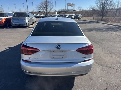 2017 Volkswagen Passat 1.8T SE