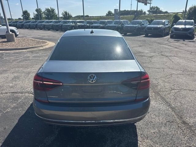 2019 Volkswagen Passat 2.0T Wolfsburg Edition