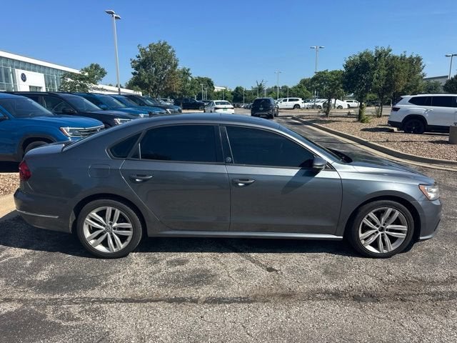 2019 Volkswagen Passat 2.0T Wolfsburg Edition
