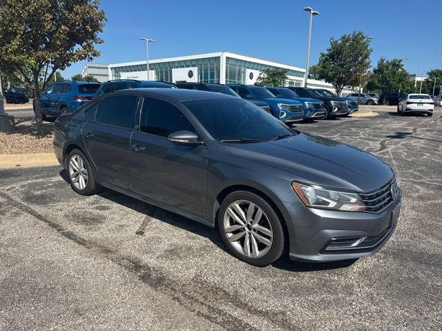 2019 Volkswagen Passat 2.0T Wolfsburg Edition