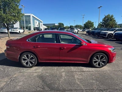 2021 Volkswagen Passat 2.0T SE