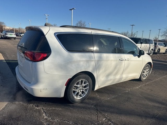 2021 Chrysler Voyager LXI
