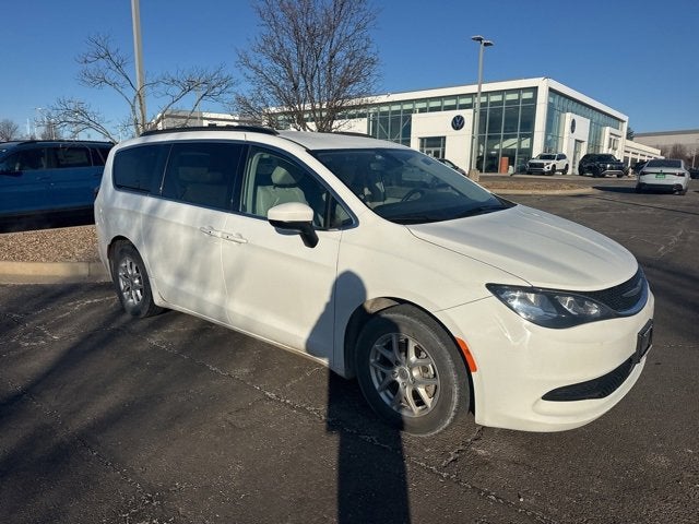 2021 Chrysler Voyager LXI