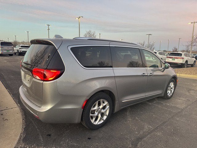 2020 Chrysler Pacifica Limited
