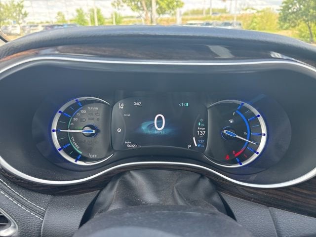 2023 Chrysler Pacifica Hybrid Limited