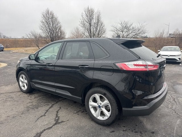 2022 Ford Edge SE