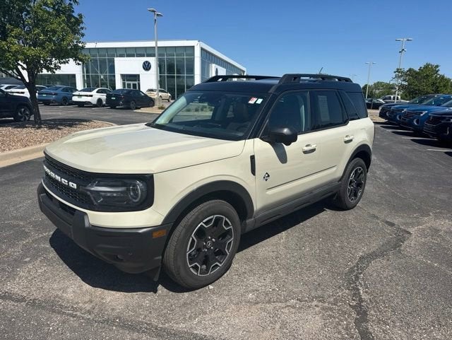 2025 Ford Bronco Sport Outer Banks 4X4's photo