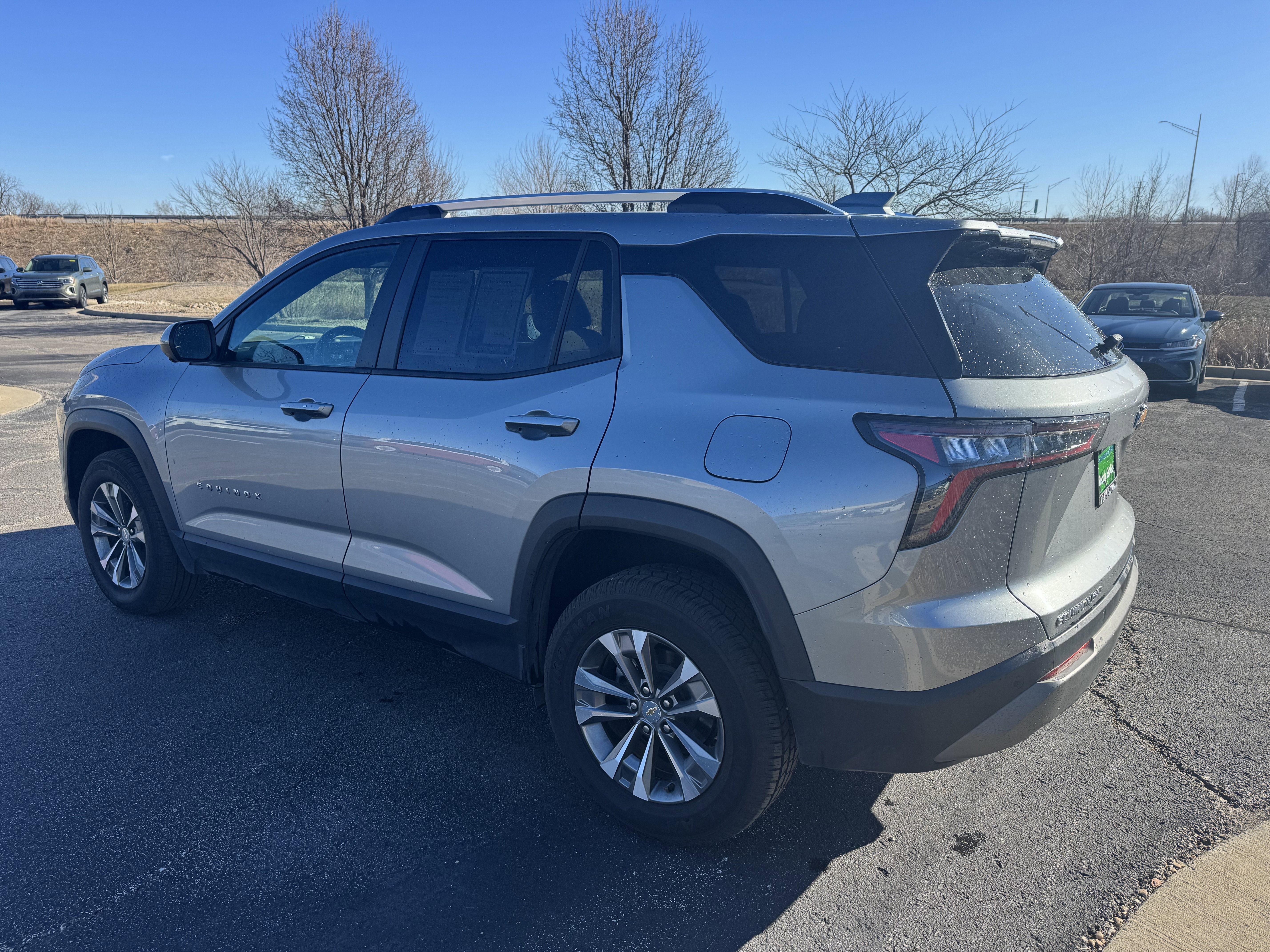 2025 Chevrolet Equinox AWD LT