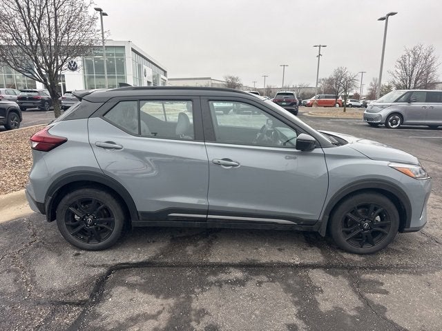 2024 Nissan Kicks SR