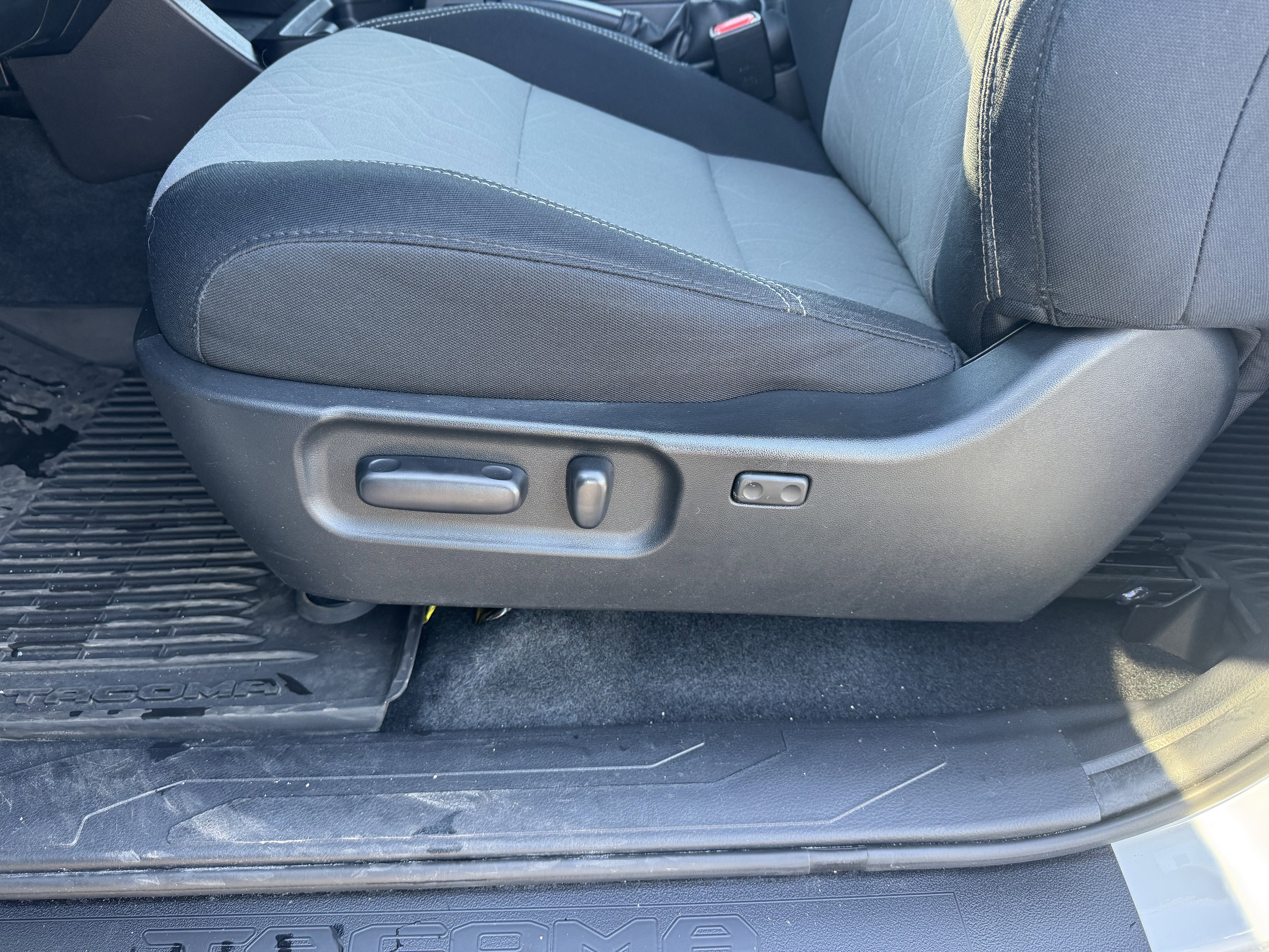 2021 Toyota Tacoma 4WD TRD Off-Road