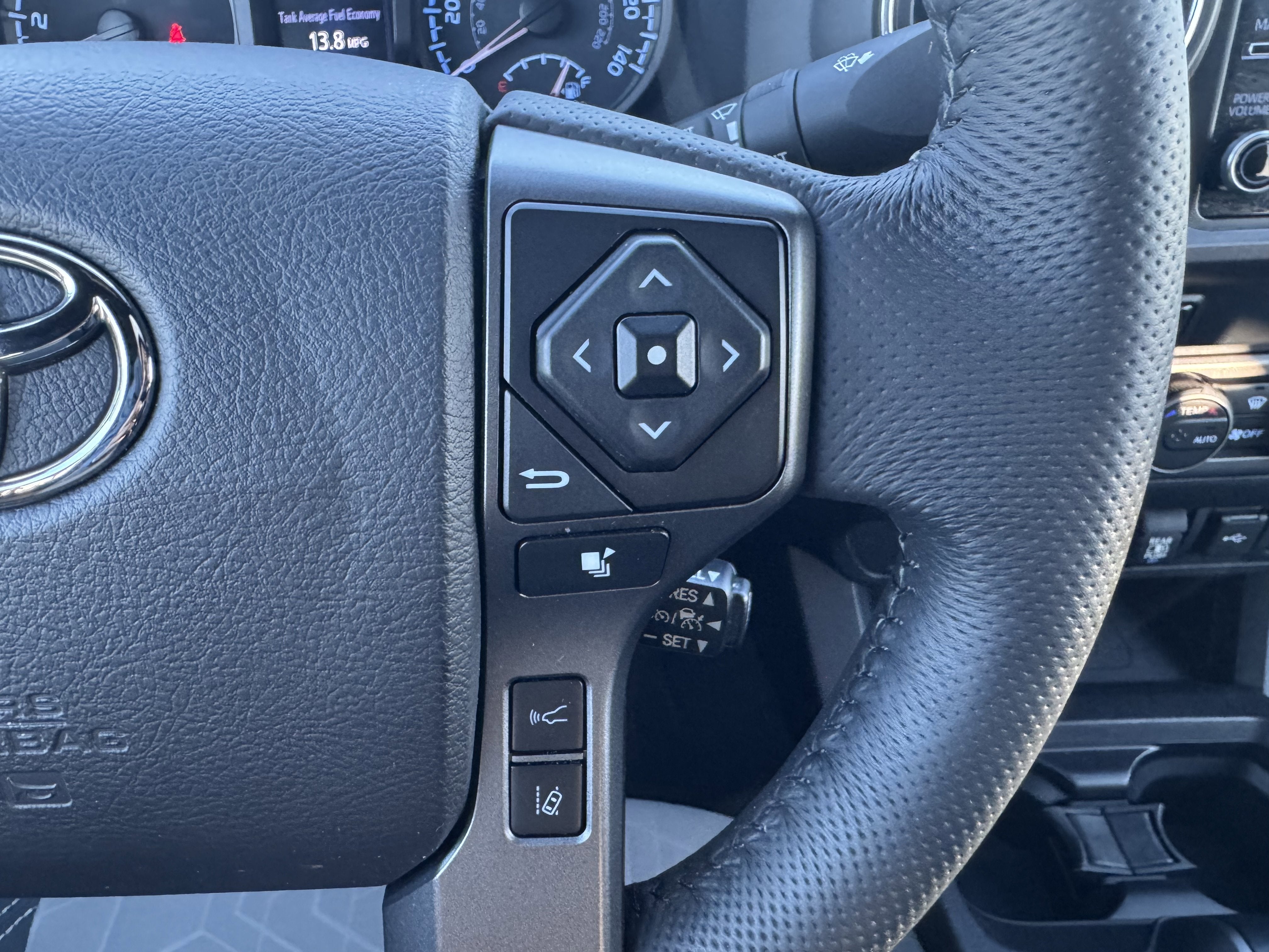 2021 Toyota Tacoma 4WD TRD Off-Road