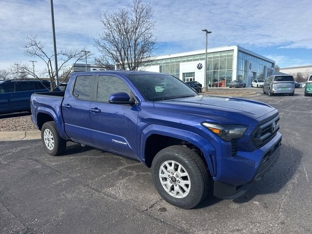 2025 Toyota Tacoma 4WD SR5