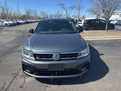 2021 Volkswagen Tiguan SE R-Line Black