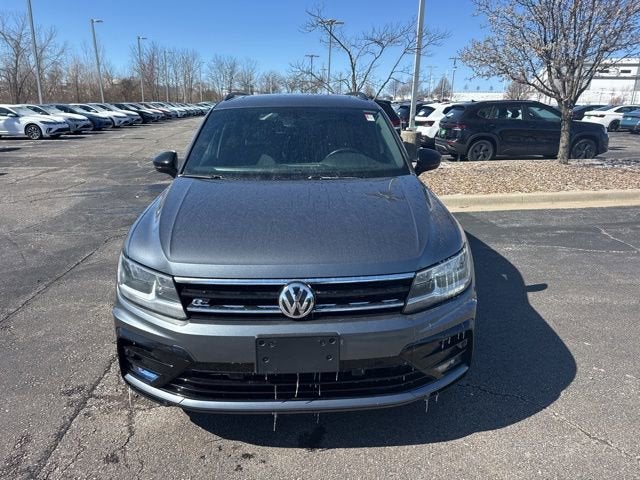 2021 Volkswagen Tiguan SE R-Line Black