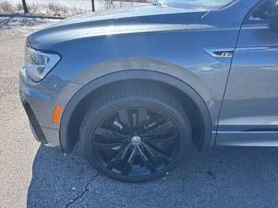 2021 Volkswagen Tiguan SE R-Line Black