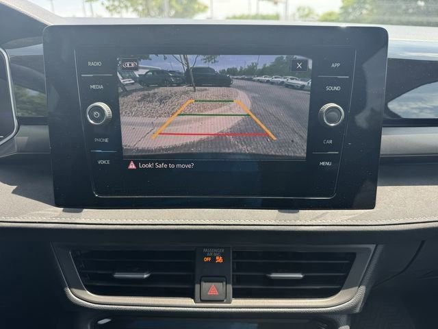 2026 Volkswagen Taos SE Black