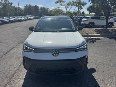2026 Volkswagen Taos SE Black