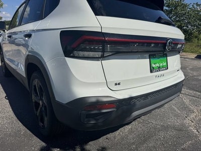 2026 Volkswagen Taos SE Black