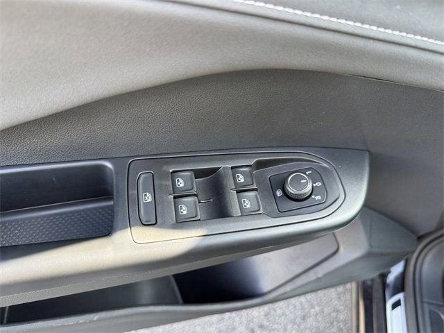 2026 Volkswagen Taos SE Black