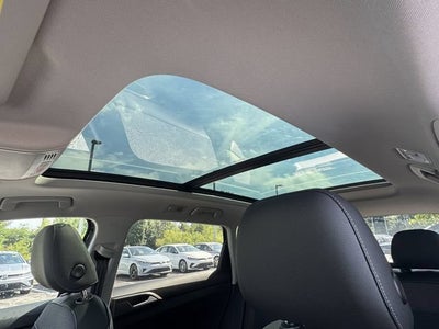 2026 Volkswagen Taos SE Black