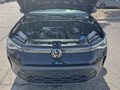 2026 Volkswagen Taos SE Black