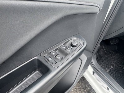 2026 Volkswagen Taos SE Black