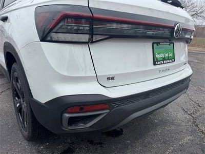 2026 Volkswagen Taos SE Black