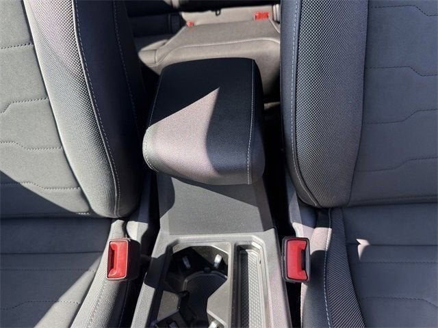 2026 Volkswagen Taos SE Black