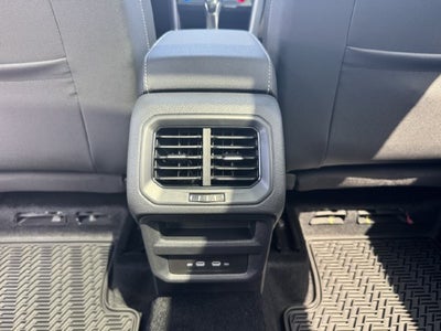 2027 Volkswagen Taos SE Black