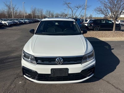 2020 Volkswagen Tiguan SE R-Line Black