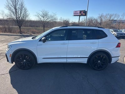 2020 Volkswagen Tiguan SE R-Line Black