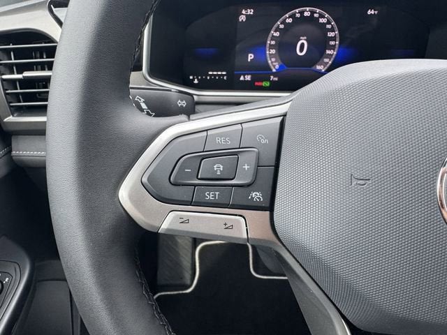 2026 Volkswagen Taos SE Black