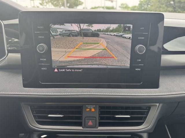2026 Volkswagen Taos SE Black