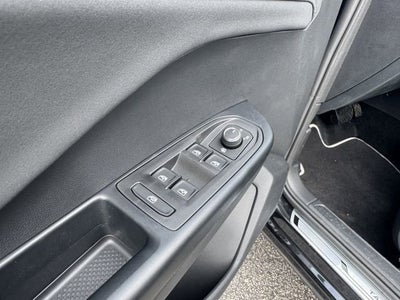 2026 Volkswagen Taos SE Black