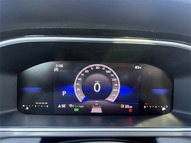 2026 Volkswagen Taos SE Black