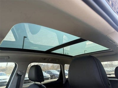 2026 Volkswagen Taos SE Black