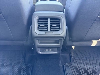 2026 Volkswagen Taos SE Black