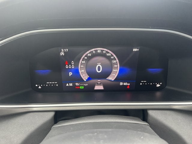 2027 Volkswagen Taos SE Black