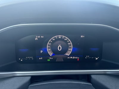 2027 Volkswagen Taos SE Black