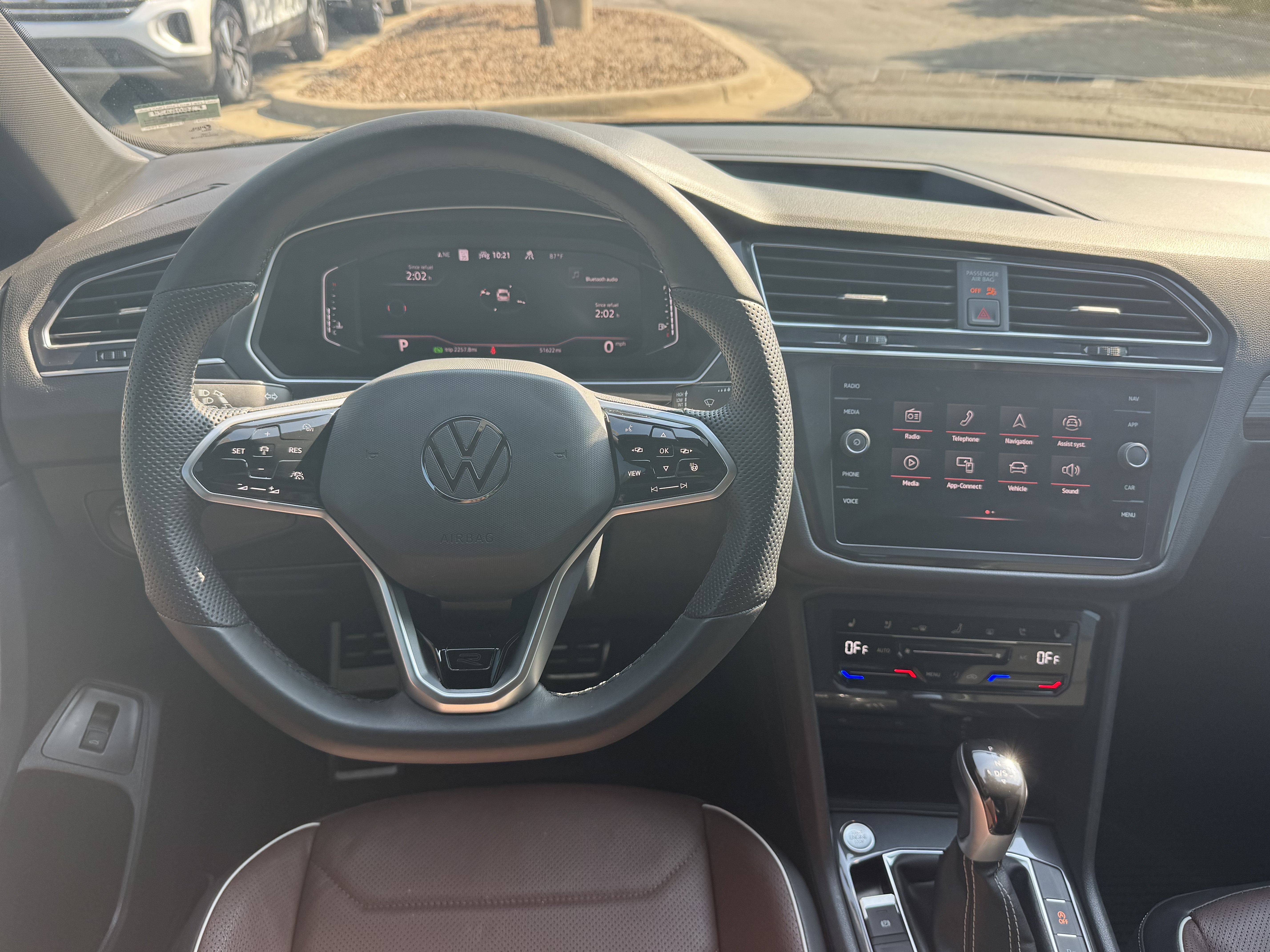 2024 Volkswagen Tiguan SEL R-Line