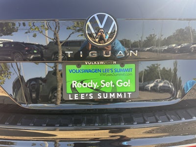 2024 Volkswagen Tiguan SEL R-Line