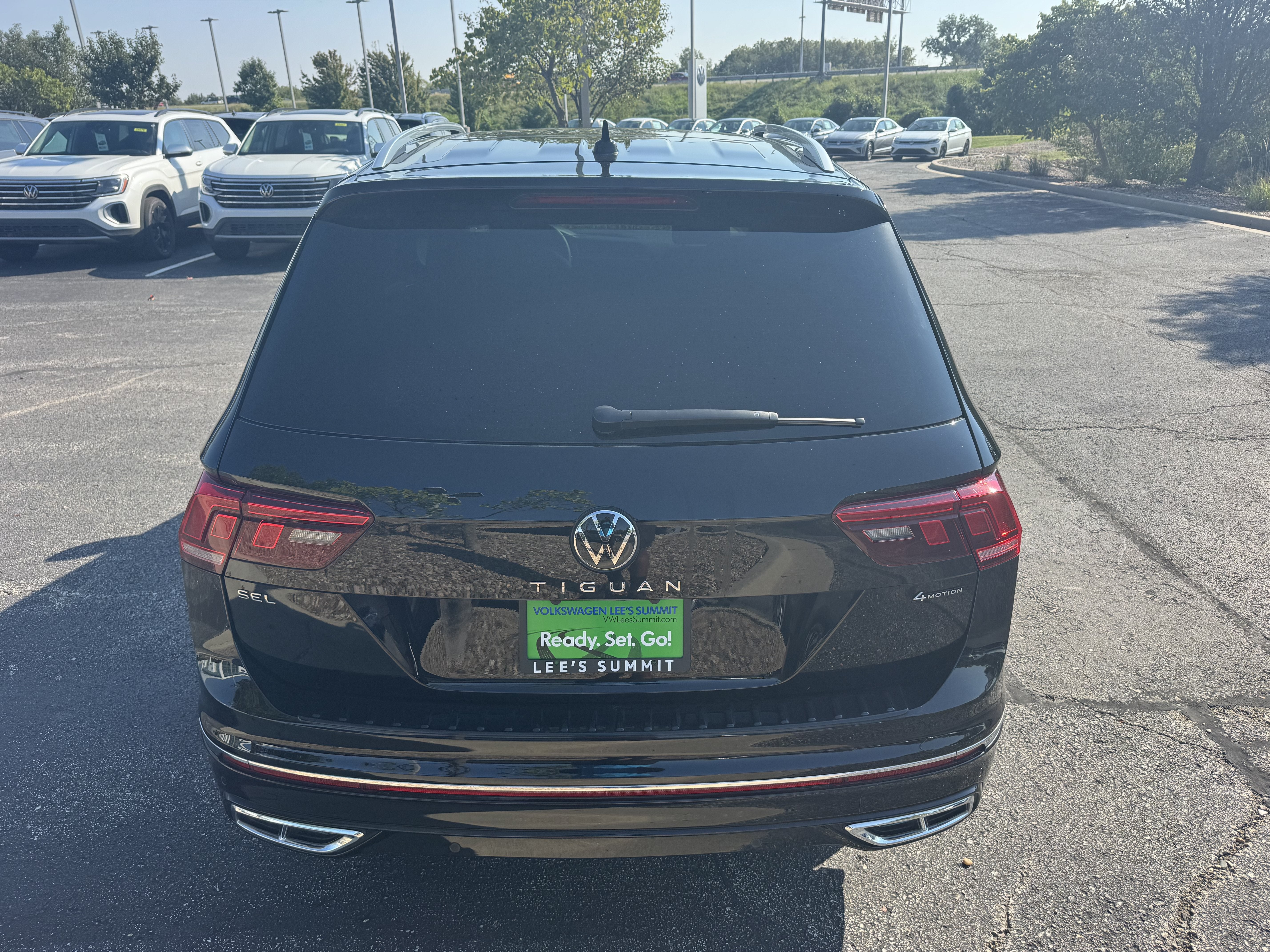 2024 Volkswagen Tiguan SEL R-Line