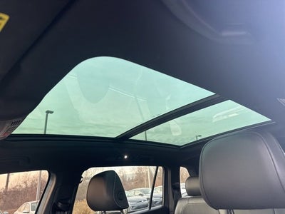 2024 Volkswagen Tiguan SEL R-Line